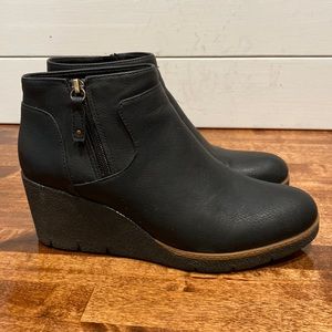 Dr Scholl’s Size 10 Wedge Booties